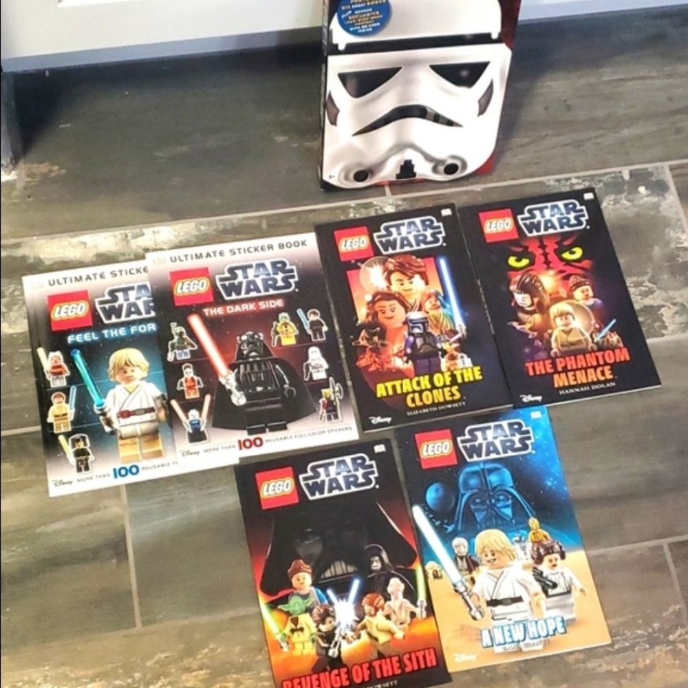 STAR WARS reader book and sticker set - LIKE NEW